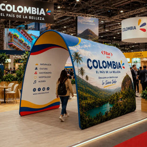 Foto real del Photocall Tubular Túnel montado